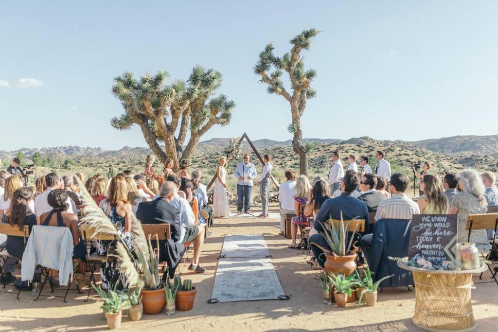 Near Pappy & Harriet'S + Rimrock Ranch W/ Hot Tub Villa Pioneertown Ngoại thất bức ảnh