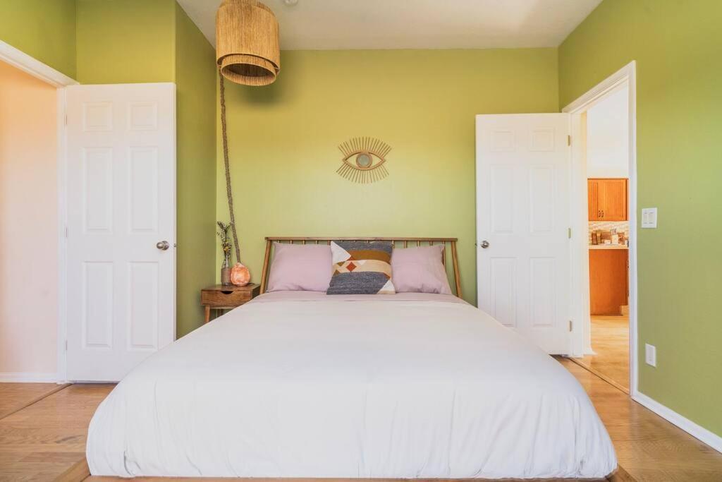 Near Pappy & Harriet'S + Rimrock Ranch W/ Hot Tub Villa Pioneertown Ngoại thất bức ảnh
