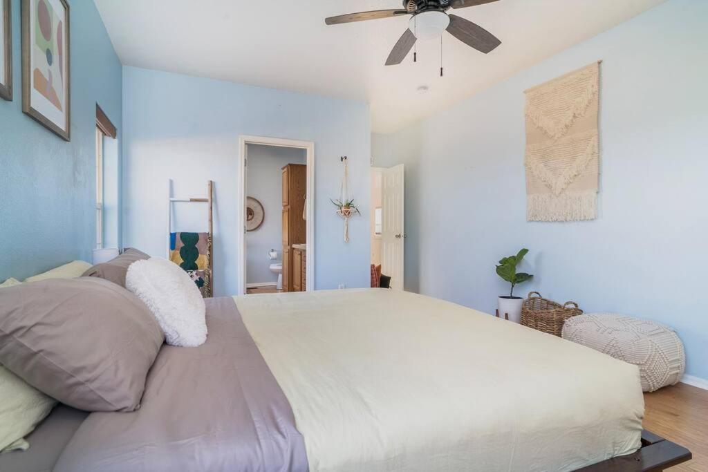 Near Pappy & Harriet'S + Rimrock Ranch W/ Hot Tub Villa Pioneertown Ngoại thất bức ảnh